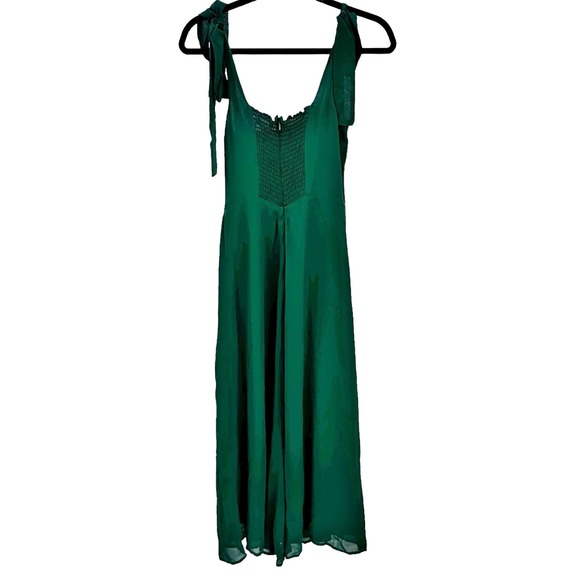Reformation Dresses & Skirts - Reformation Smocked Twilight Midi Dress Sleeveless Emerald Green Size 4 NWOT